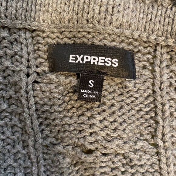 Express Gray Sweater Chunky Knit Short Sleeve Workday or Weekend Size Small - Picture 6 of 7